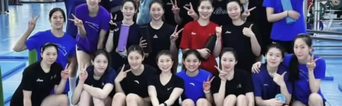 MK体育官方入口-蔡斌带队赴南京取经！上海女排集训迎阵容大换血，新接应加盟补强|冯瑞岚|江苏女排|世联赛|高卉宜|张钰倩_新浪体育_新浪新闻